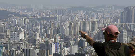 서울 아파트 거래 절반 이상 '전고점 이상'…강북이 더 뛰었다