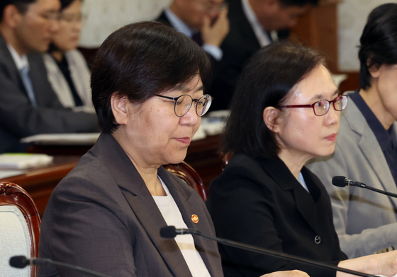 정은경 "위기에 놓인 국민, 혼자 두지 않겠다…자살예방센터 연계 강화"