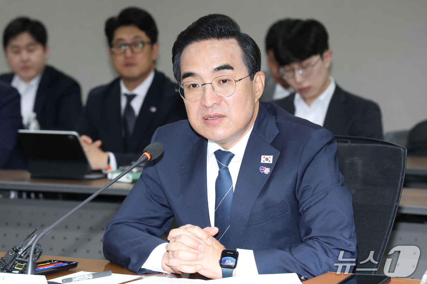(서울=뉴스1) 이광호 기자 = 박홍근 기획예산처 장관이 12일 오후 서울 중구 중앙서민금융통합지원센터에서 열린 서민금융 현장 간담회에서 발언하고 있다. 2026.10.12/뉴스1 …