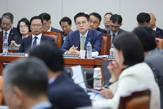 대교협 "수시 먹통 예견 가능"…박지향 해임·역사기관 통합 공방(종합)
