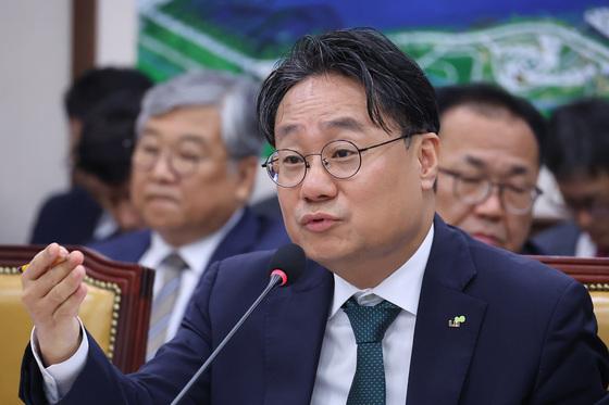 [국감] 국정감사 답변하는 이성훈 LH 사장