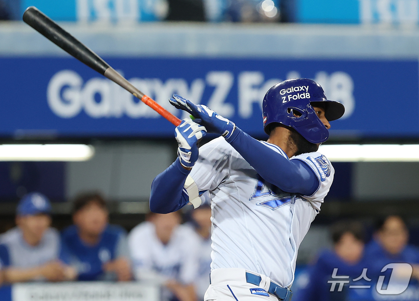 (대구=뉴스1) 공정식 기자 = 12일 오후 대구 삼성라이온즈파크에서 열린 프로야구 '2026 신한SOL KBO리그' KT 위즈와 삼성 라이온즈의 경기, 7회말 대타로 나온 삼성 …