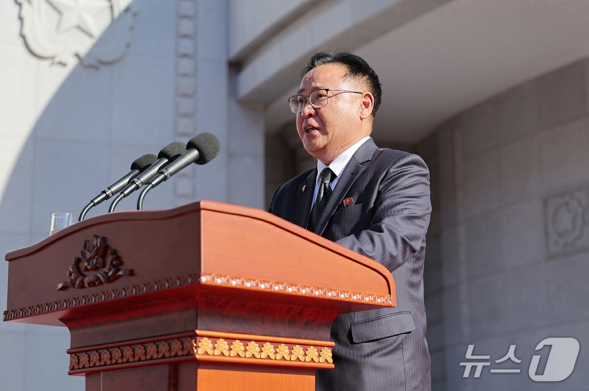 (평양 노동신문=뉴스1) = 북한 노동당 기관지 노동신문은 13일 당 창건 기념일(10일) 81주년을 맞아 제2경제위원회의 국방혁명박물관 개관식이 지난 11일 열렸다고 보도했다. …