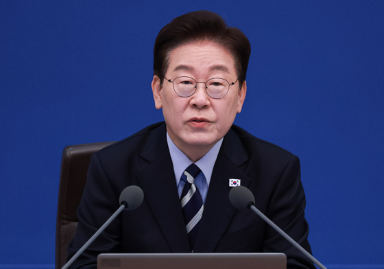 李대통령 "국가간 이견 있기 마련…한미동맹 중요, 굴종·사대적 태도 지양"