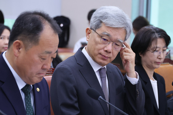 [국감] 법사위 국감 자리한 김상환 헌재소장
