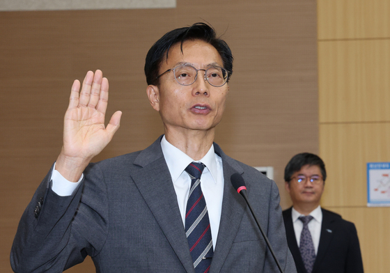 [국감] 김용선 지식재산처장 증인 선서