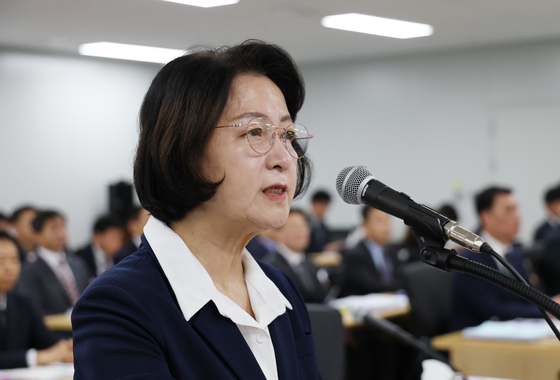 박상웅 "중앙정치 기웃거린 100일" vs 추미애 "개인 SNS 소신 표명"