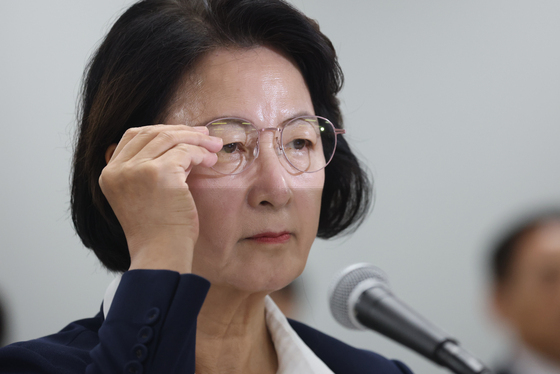추미애, 관사·관용차 논란 해명…"대통령 글, 나 겨냥한 것 아냐"