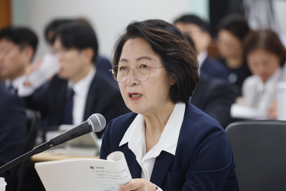추미애 "재정위기 맞다"…김지용 논란엔 "청문회 증인 불러 달라"(종합)