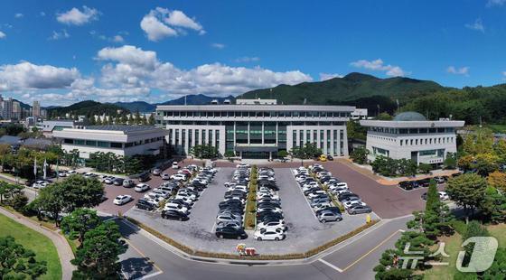 밀양시, 카드형 지역상품권 월 구매 한도 30만원으로 축소