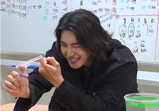 김재영 "어릴 때 뚱뚱했다, 30㎏ 빼고 모델됐다" 유재석 '깜짝'