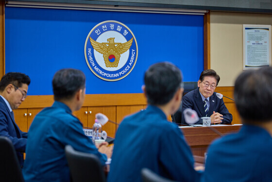 李대통령 "흉기난동 피해자 빠른 회복 기원…범죄예방·대응체계 강화해야"