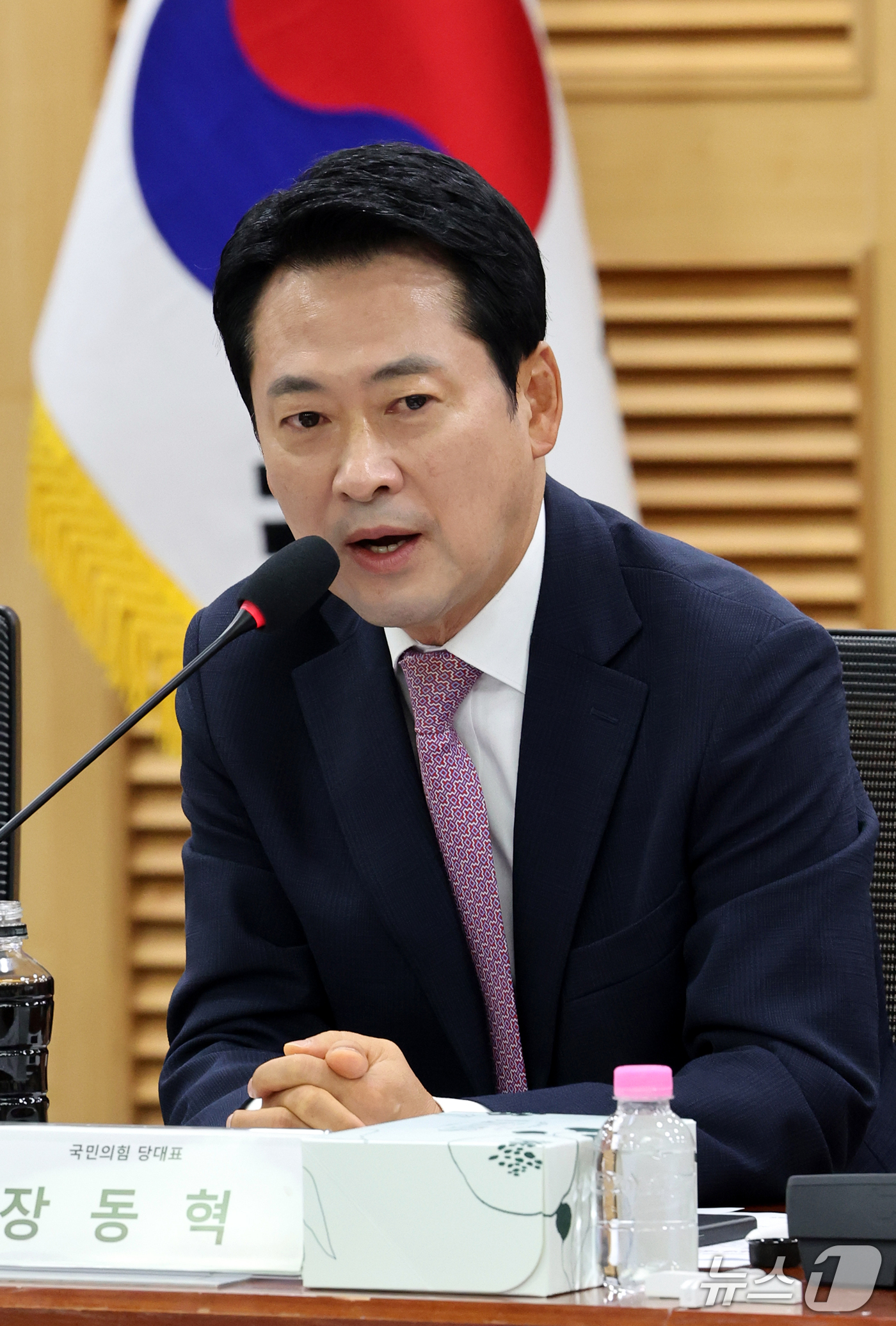 (서울=뉴스1) 황기선 기자 = 장동혁 국민의힘 대표가 14일 오전 서울 여의도 국회 의원회관에서 열린 '굿모닝! 수요 정책 아카데미'에서 발언을 하고 있다.  2026.10.14 …