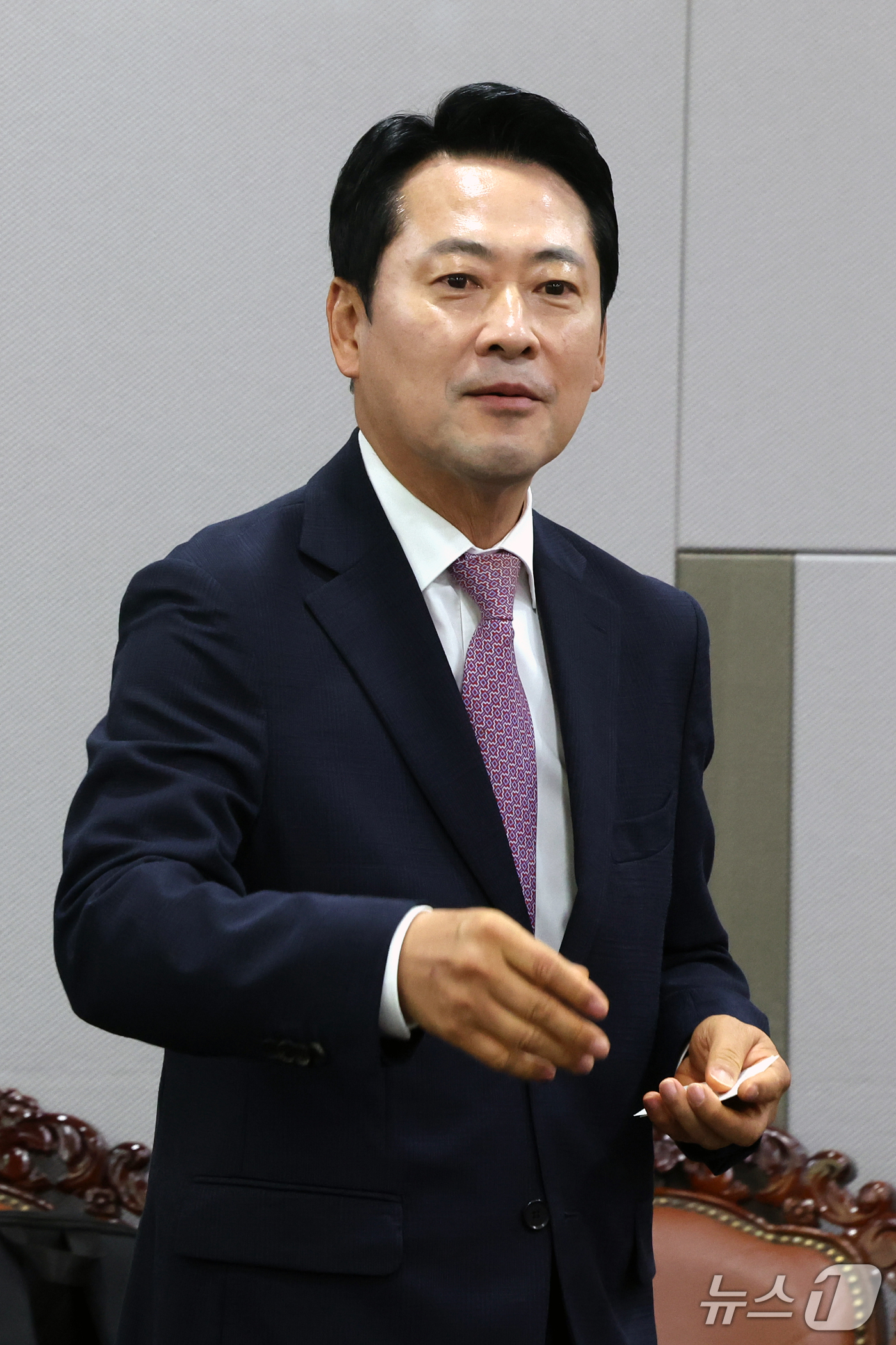 (서울=뉴스1) 황기선 기자 = 장동혁 국민의힘 대표가 14일 오전 서울 여의도 국회 의원회관에서 열린 '굿모닝! 수요 정책 아카데미'에 참석하고 있다.  2026.10.14/뉴스 …
