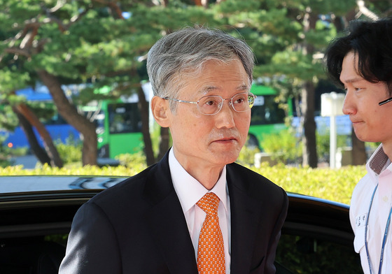 조희대 대법원장 출근길