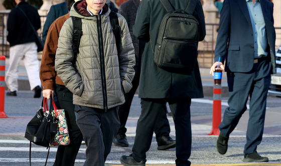 출근길 최저 0도 '뚝'…전국 대부분 한파특보, 일부 영하권[오늘날씨]