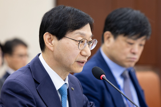 김성주 "리밸런싱 유예, 만장일치 결정…정부 주문 그대로 통과된 적 없어"