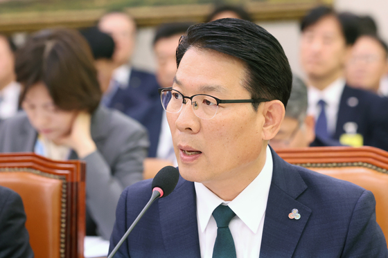 [국감] 답변하는 김인중 한국농어촌공사 사장