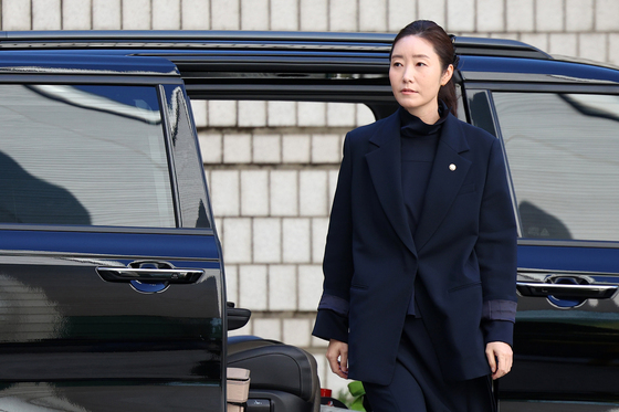 의원직 상실형 선고…강선우 "정말 억울, 돈 받은 적 없다" 호소