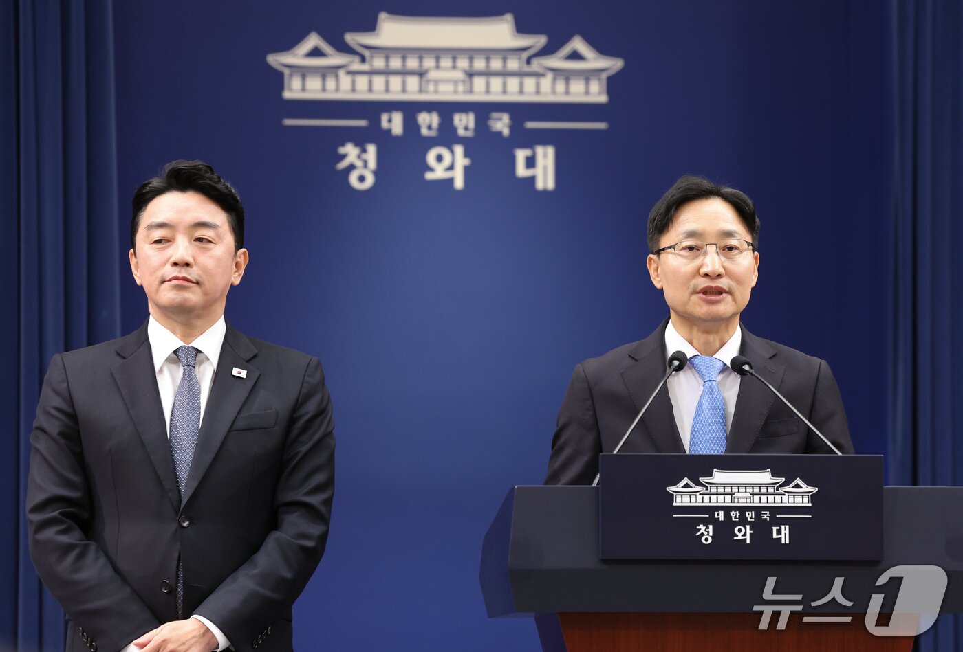 본문 이미지 - 임광현 신임 대통령비서실장이 14일 청와대 춘추관에서 열린 인선 발표에서 인사말을 하고 있다. 이재명 대통령은 이날 강훈식 대통령비서실장 후임으로 임광현 국세청장을 임명했다. 2026.10.14 ⓒ 뉴스1 허경 기자