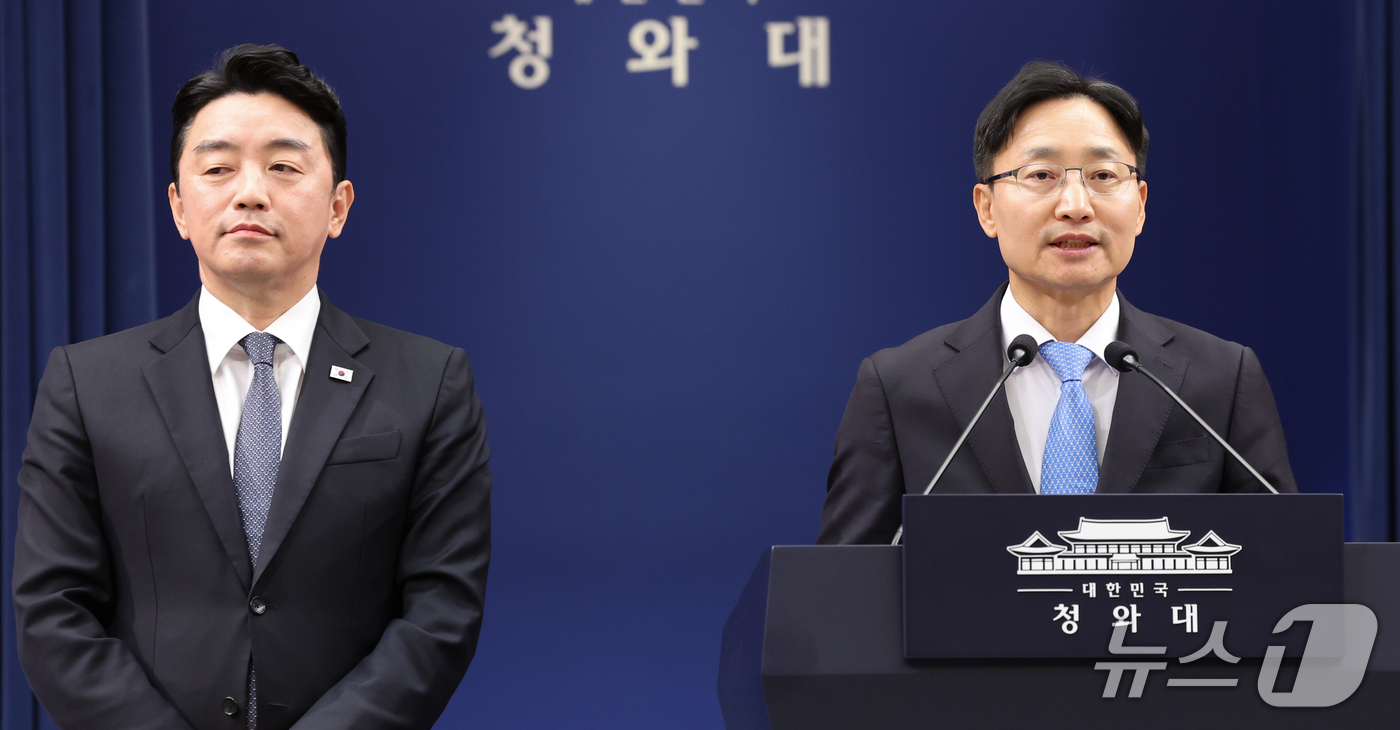 (서울=뉴스1) 허경 기자 = 임광현 신임 대통령비서실장이 14일 청와대 춘추관에서 열린 인선 발표에서 인사말을 하고 있다. 이재명 대통령은 이날 강훈식 대통령비서실장 후임으로 임 …