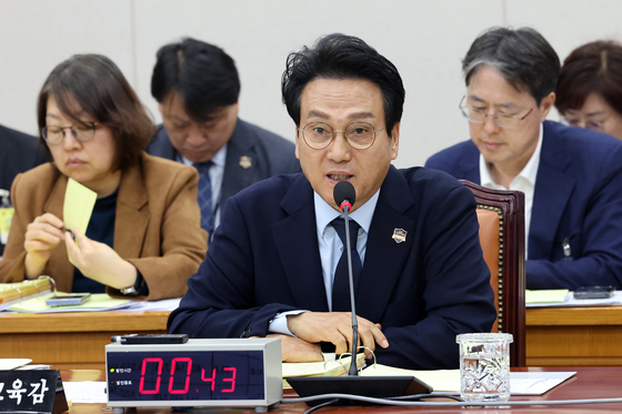 "좋은 정책은 확대, 의혹은 조사"…안민석, 국감서 성과·책임 부각(종합)