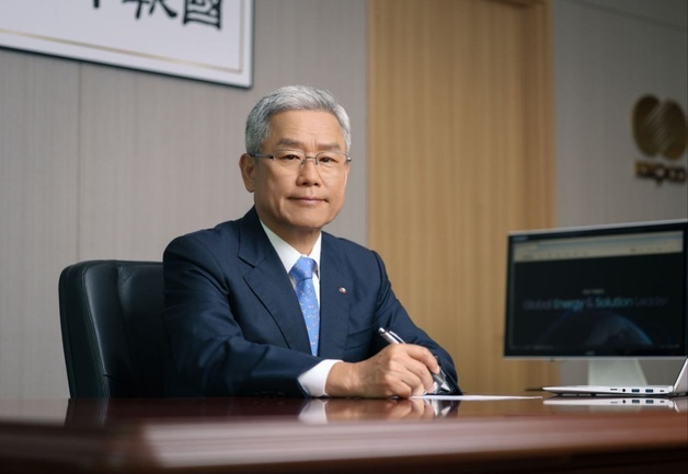 고졸 입사자 2명, 1~2년 먼저 차장으로…한전 특별승진 실시