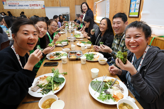 따뜻한 한국 가정식 한 끼