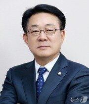 본문 이미지 - 국회 보건복지위원회 소속 허종식 더불어민주당 의원.(의원실 제공)