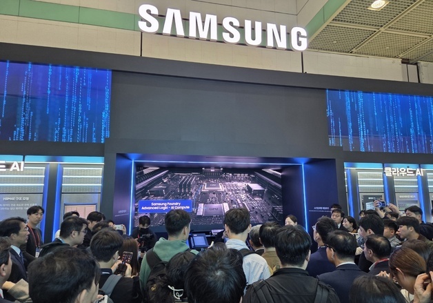 삼성전자 'zHBM vs SK하닉 'HBF' 전면에…AI 반도체 경쟁 '후끈'