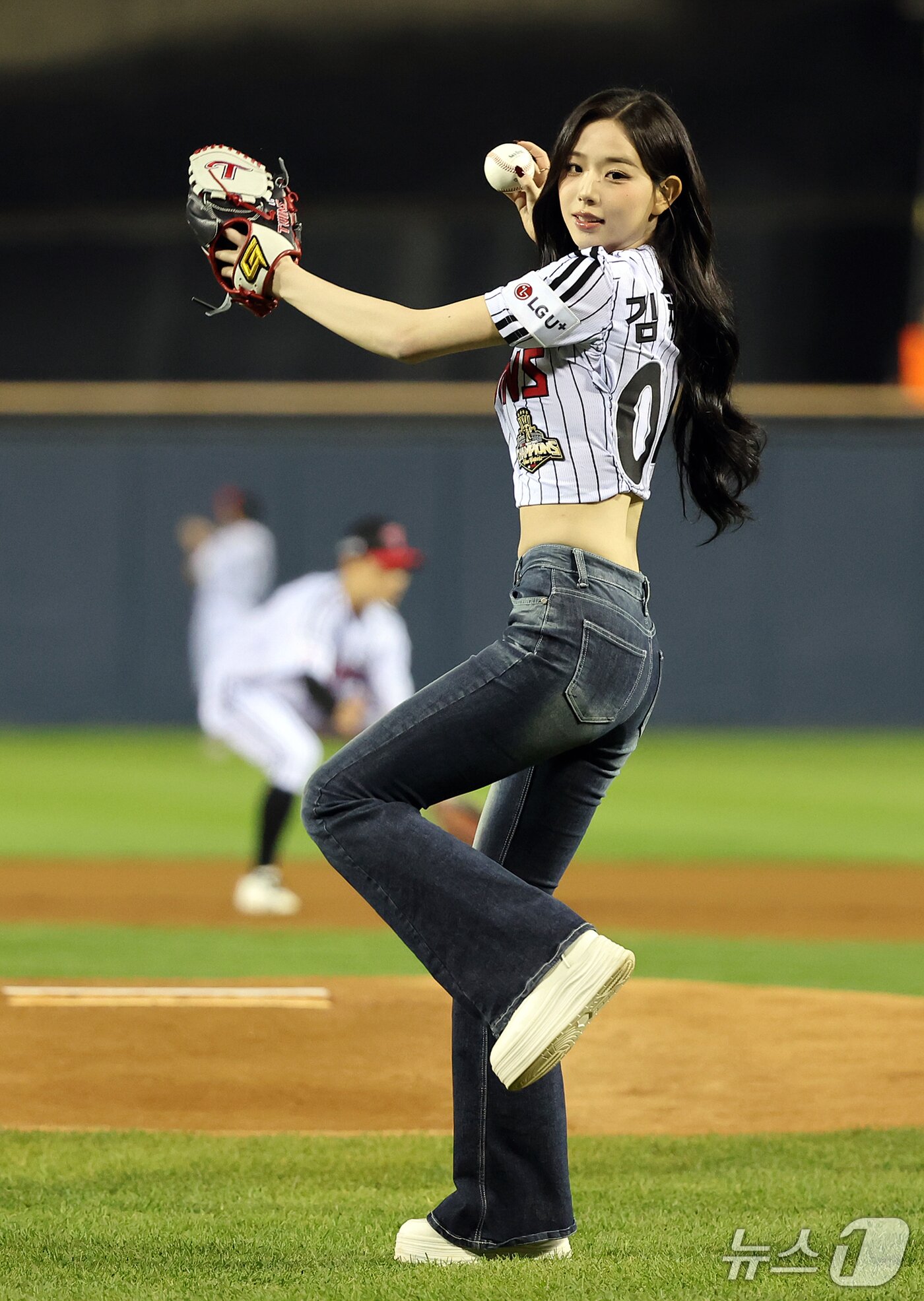 시구하는 트리플에스 김채연