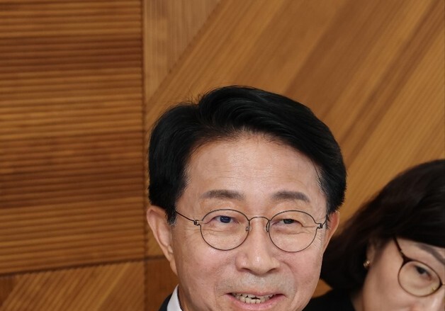 조의장 "이진숙 제척, 본회의 문제 통해 점검…국감부터 챙길 것"