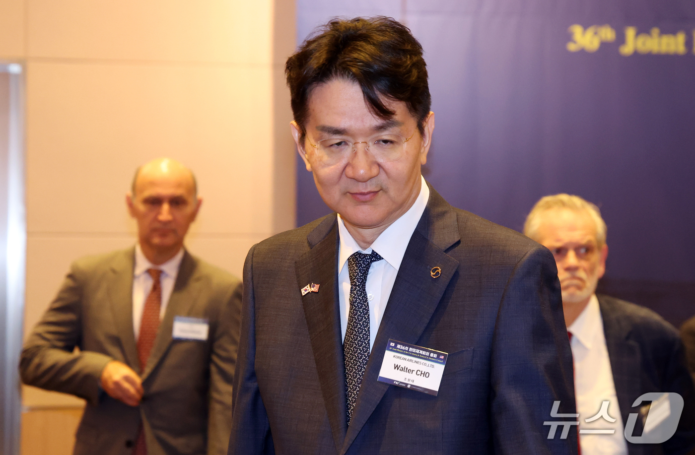 (서울=뉴스1) 김명섭 기자 = 조원태 한진그룹 회장이 15일 서울 영등포구 여의도 FKI타원에서 열린 제36차 한미재계회의 총회에 참석하고 있다. 2026.10.15/뉴스1