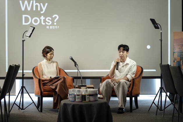 신라스테이, 객실을 창작 공간으로…신진 작가·고객 잇는 예술 프로그램