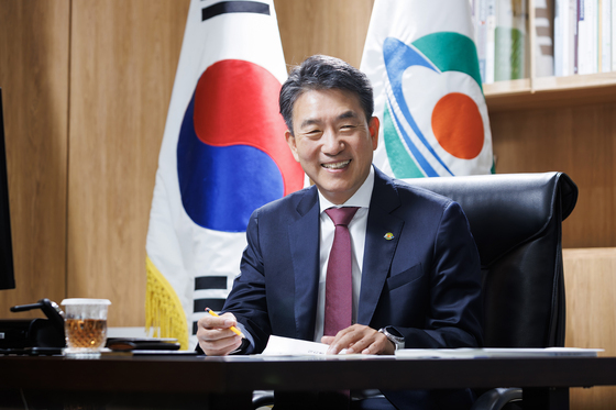 안병윤 예천군수 "도청신도시 일자리·원도심 상권 함께 키우겠다"