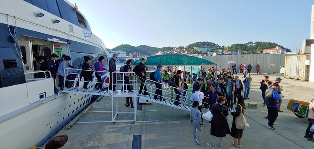 해수부, '제주-추자-완도' 연안여객 적자항로 추가 선정…운항결손 70% 보조