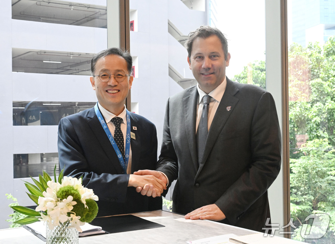 (서울=뉴스1) = 국제통화기금(IMF)·세계은행 연차총회와 주요 20개국(G20)·주요 7개국(G7) 재무장관회의에 참석하기 위해 태국 방콕을 방문중인 이형일 부총리 겸 재정경제 …
