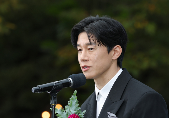 '참교육' 김무열, 아름다운예술인