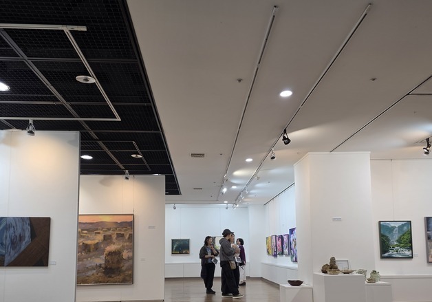 "창작 열정 전한다"…용인문화예술원서 '대한민국 미르인 예술대전'