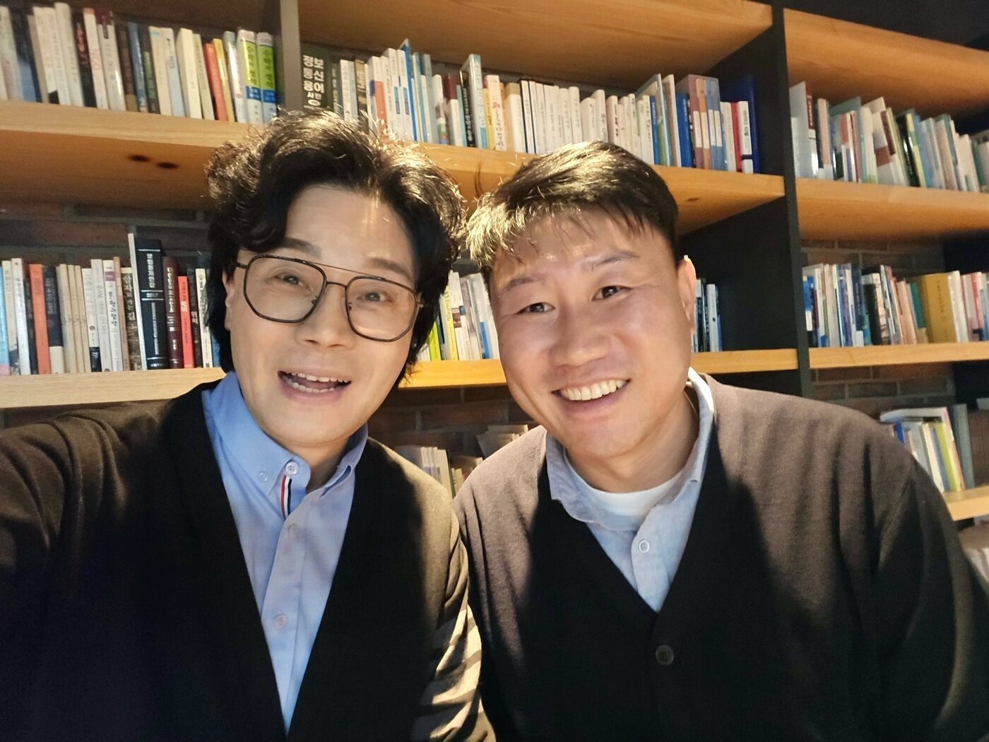 본문 이미지 - 정석권 대표(왼쪽), 최종훈 / 사진제공=본인