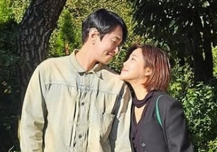 솔비, 이규한 결혼 소식에 신지·송은이·허경환 등 축하 물결…"주선자도 모르게"