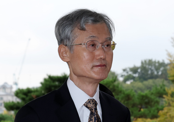 '조희대 탄핵 논의'에 설전…與 "책임 끝까지 물을 것" 野 "헌정 파괴"