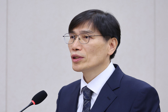 업무보고하는 배준현 수원고등법원장