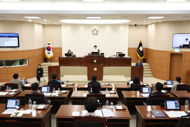 대전 유성구의회 289회 임시회 개회…창업생태계 구축 등 현안 논의