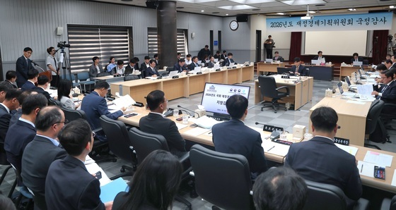 [국감] 한국은행 전북본부에서 진행된 재정경제기획위원회 국정감사