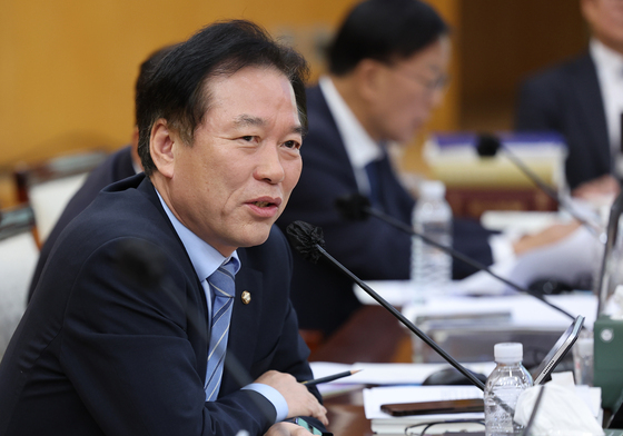 '117만명 vs 6명'…정태호 "부산세관 마약 단속 제대로 되겠나"