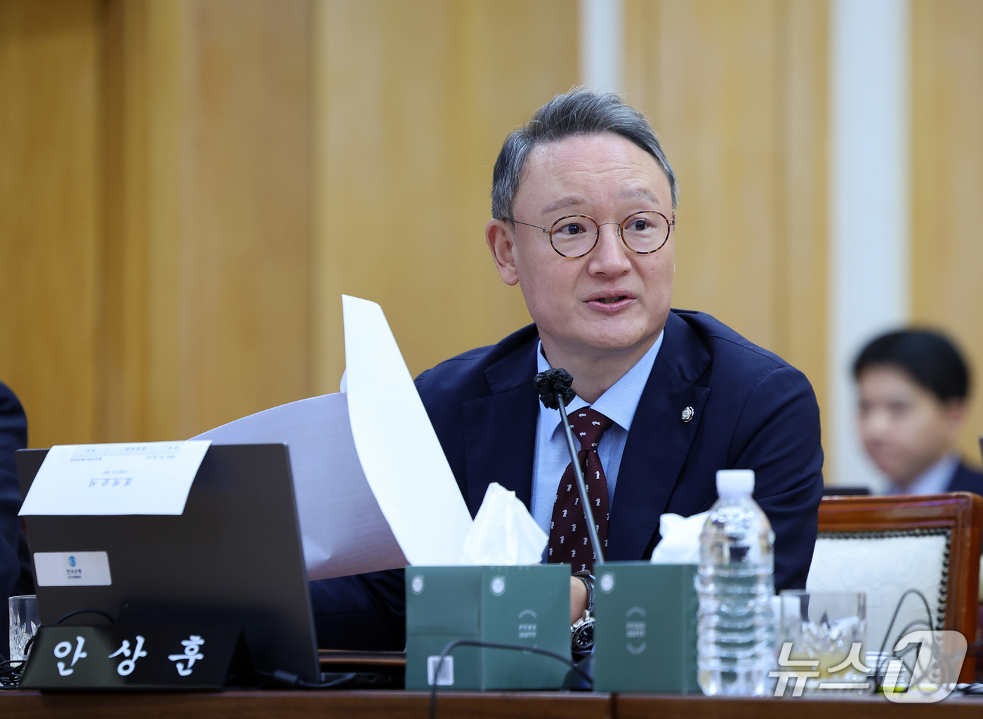 (대구=뉴스1) 공정식 기자 = 안상훈 국민의힘(비례대표) 의원이 16일 대구 중구 한국은행 대구경북본부에서 열린 국회 재정경제기획위원회의 동북·동남지방데이터청, 부산·대구지방국세 …