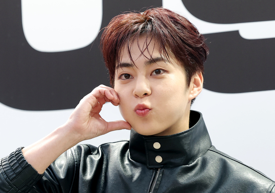 시우민, 왕자님 볼 하트
