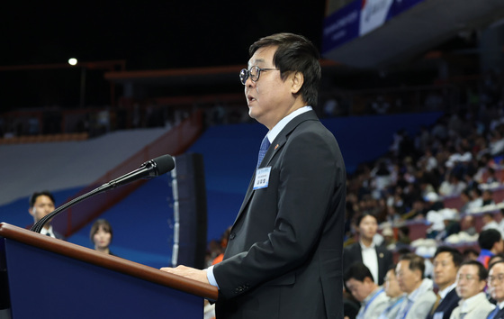 전국체전 개회 선언하는 최휘영 문체부 장관