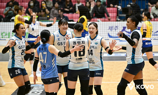 GS칼텍스, 현대건설에 3-0 셧아웃 승리…A조 2위로 KOVO컵 4강행